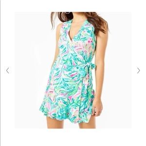 Lilly Pulitzer Rilla Wrap Romper size Small